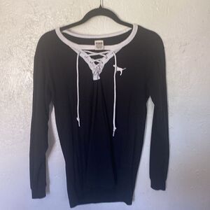 Victoria secret long sleeve shirt black and white size XS
